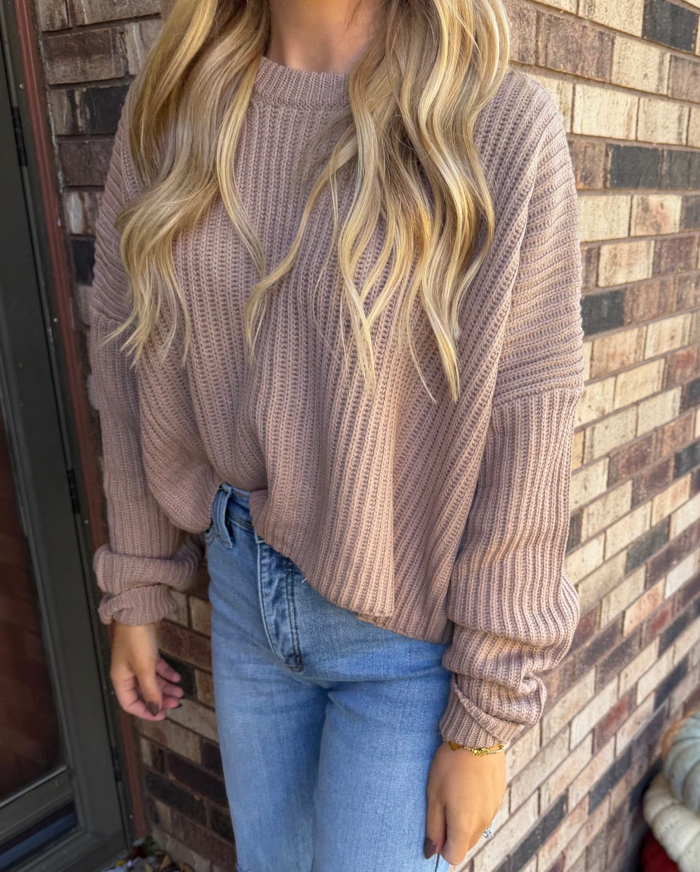 COZY RIBBED KNIT SWEATER - TAUPE