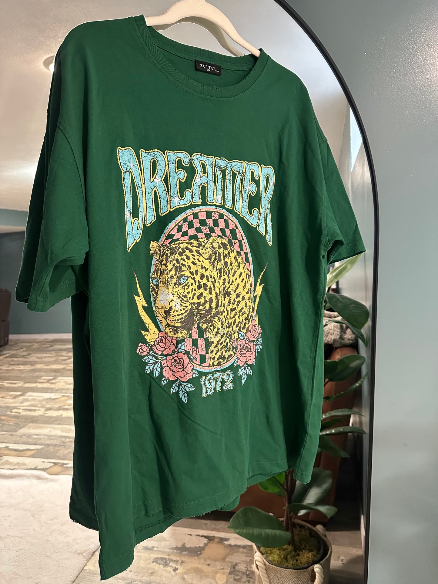 Dreamer 1972 Leopard Vintage Graphic Oversized Tee